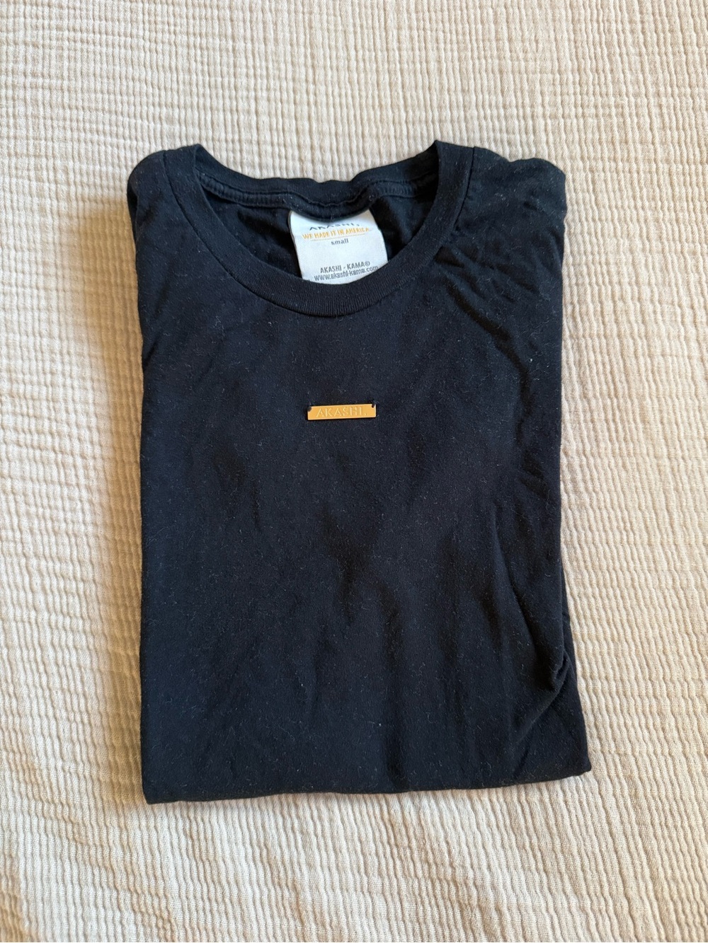 Akashi Kama Black Emblem Tee
